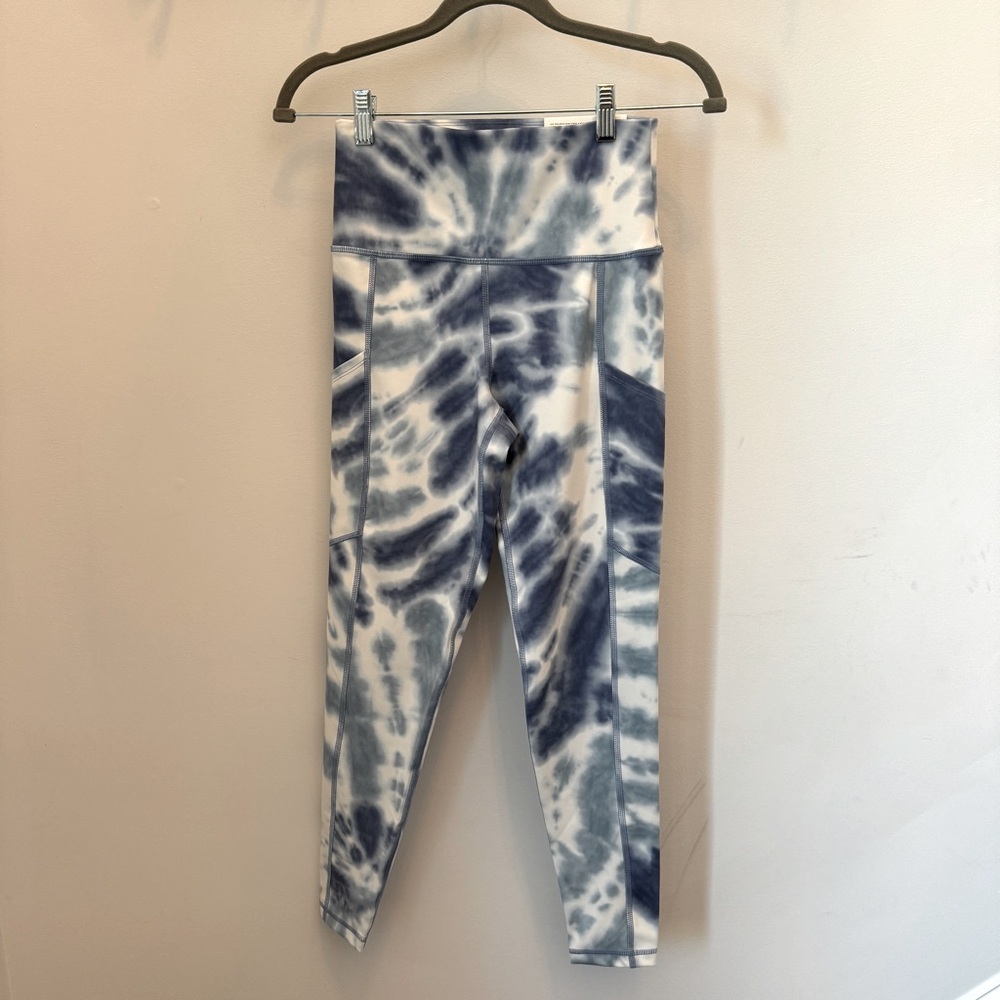 AMERICAN EAGLE The Everyday Pocket Legging Size S
